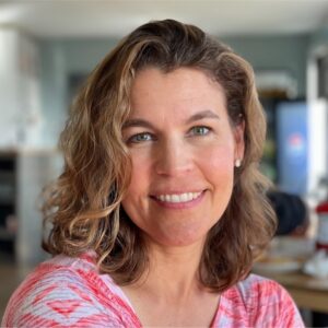 Laura Noonan, President of 800response