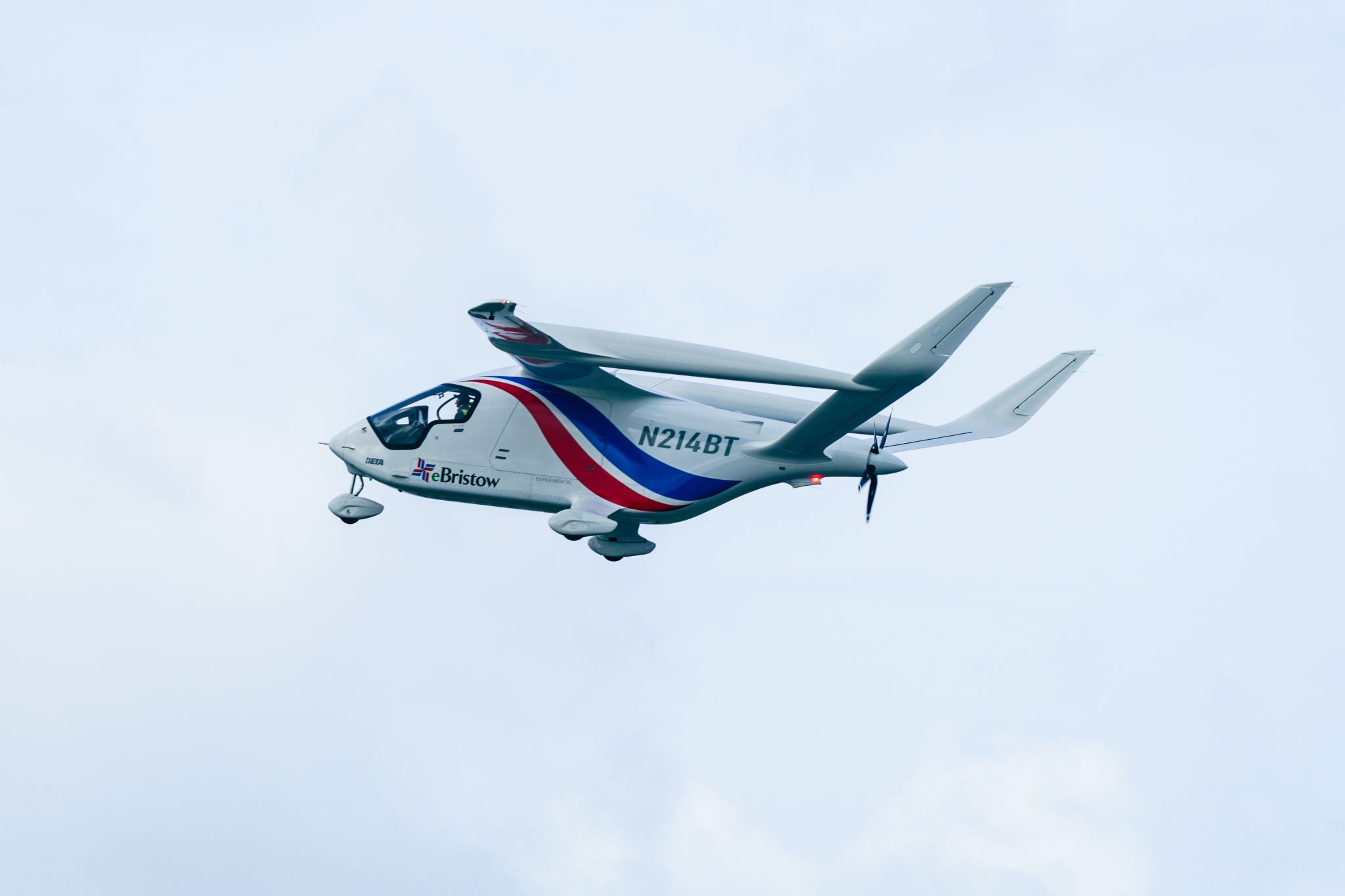 All-electric BETA ALIA CX300 flies over Norway.