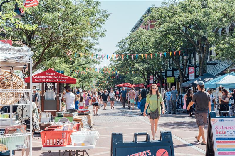 Burlington Church Street Marketplace celebrates 45th Annual Sidewalk Sale