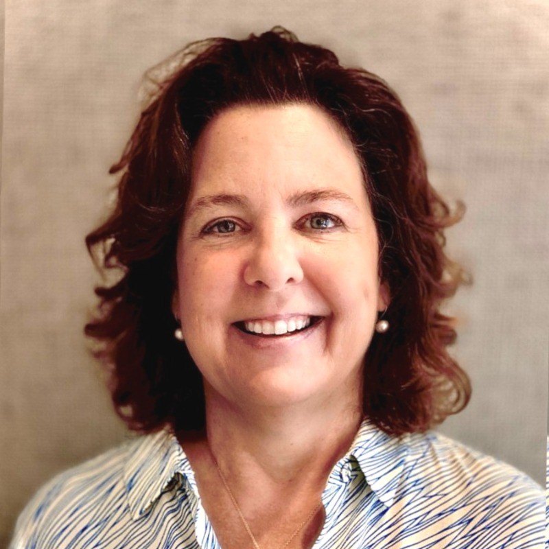 Pamela Carroll ’85 