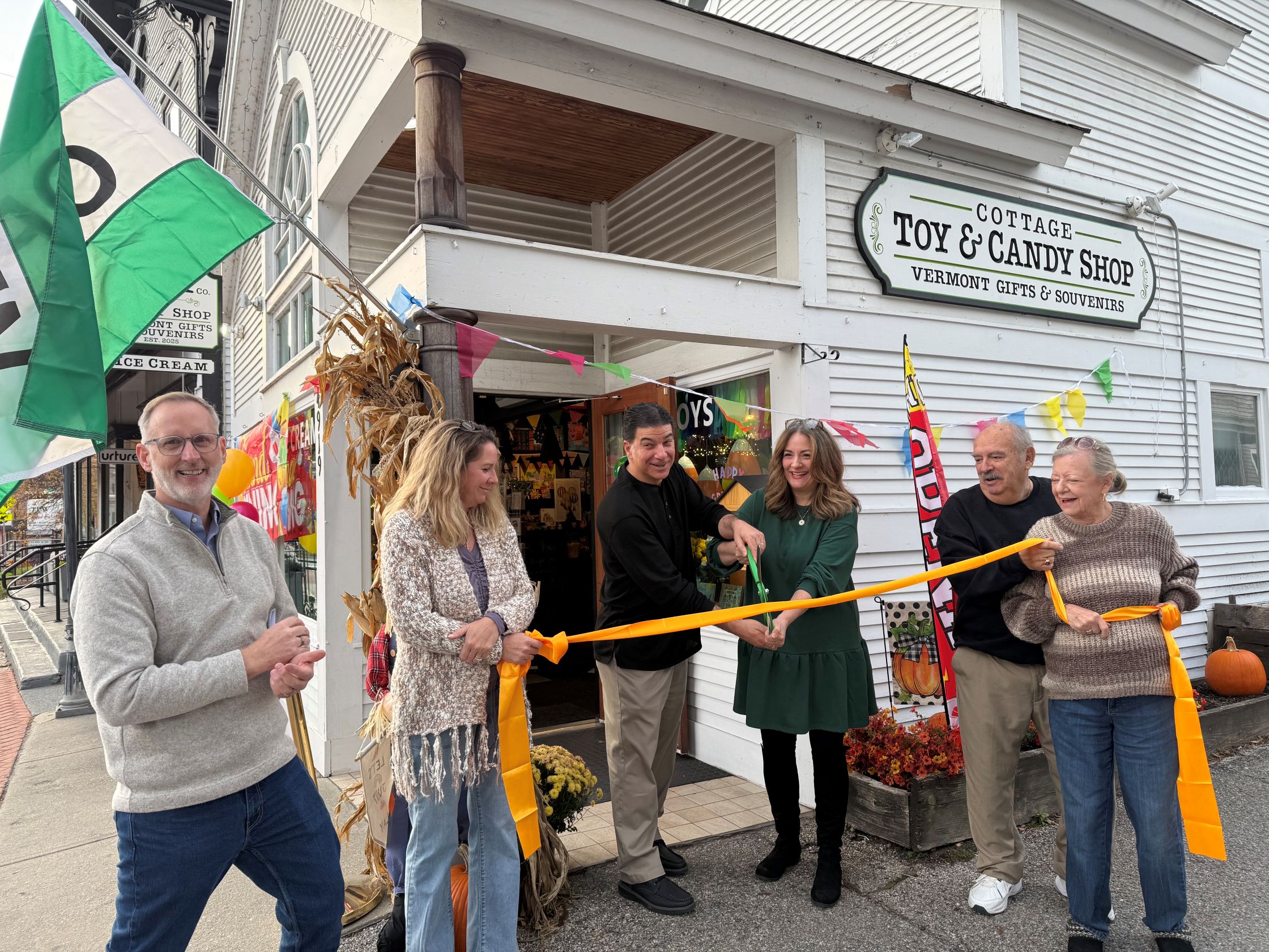 John Burnham, Executive Director of the Manchester Business Assoc., sister to Lisa Cellucci, Ron Cellucci (husband), Lisa Cellucci (owner), parents of Lisa. 