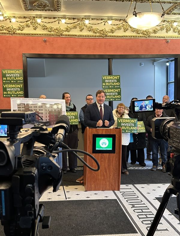 Pieciak, local leaders announce $8M investment in Rutland downtown hotel