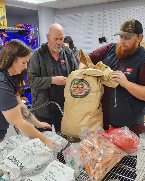 Photo: Representatives from Suburban Propane’s Rutland, Vermont Customer Service Center volunteered at Rutland Community Cupboard to unload, sort, and stock its shelves with pallets of food and pantry items, while also donating funds to purchase 2,778 fresh half gallons of milk for families in the local community. The effort is part of Suburban Propane’s SuburbanCares initiative in communities nationwide. (Photos courtesy of Suburban Propane).