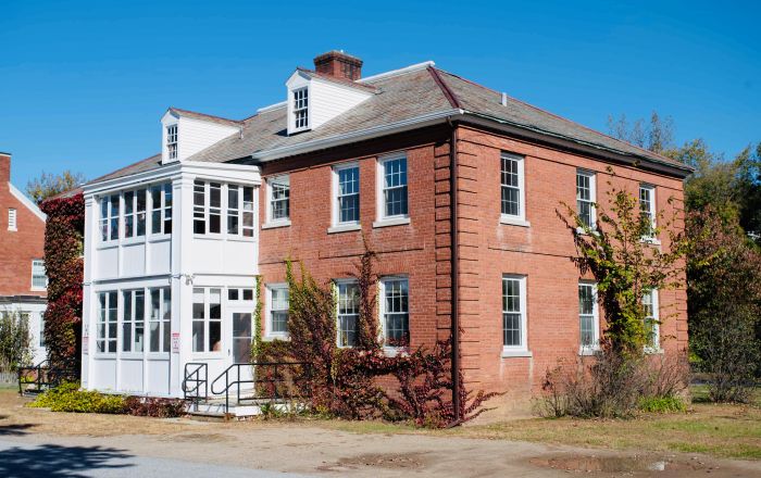 New recovery housing opens for women in Essex Junction