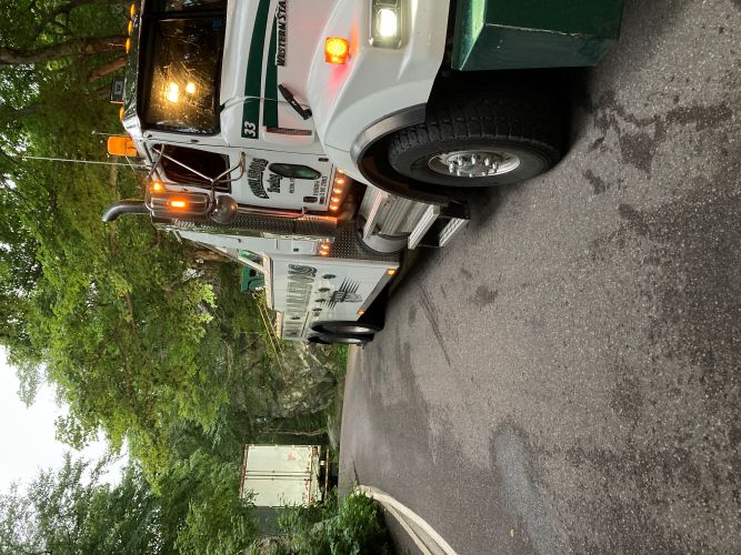 Vehicles over 40-feet and combination vehicles over 45-feet in length are NOT permitted through this section of roadway.