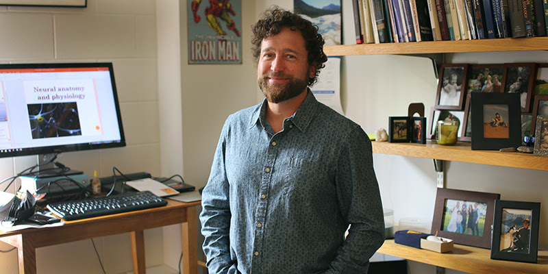 Saint Michael’s College psychology professor Ari Kirshenbaum