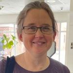 Wendi Dowst-McNaughton receives Swenson Humanities Educator Award